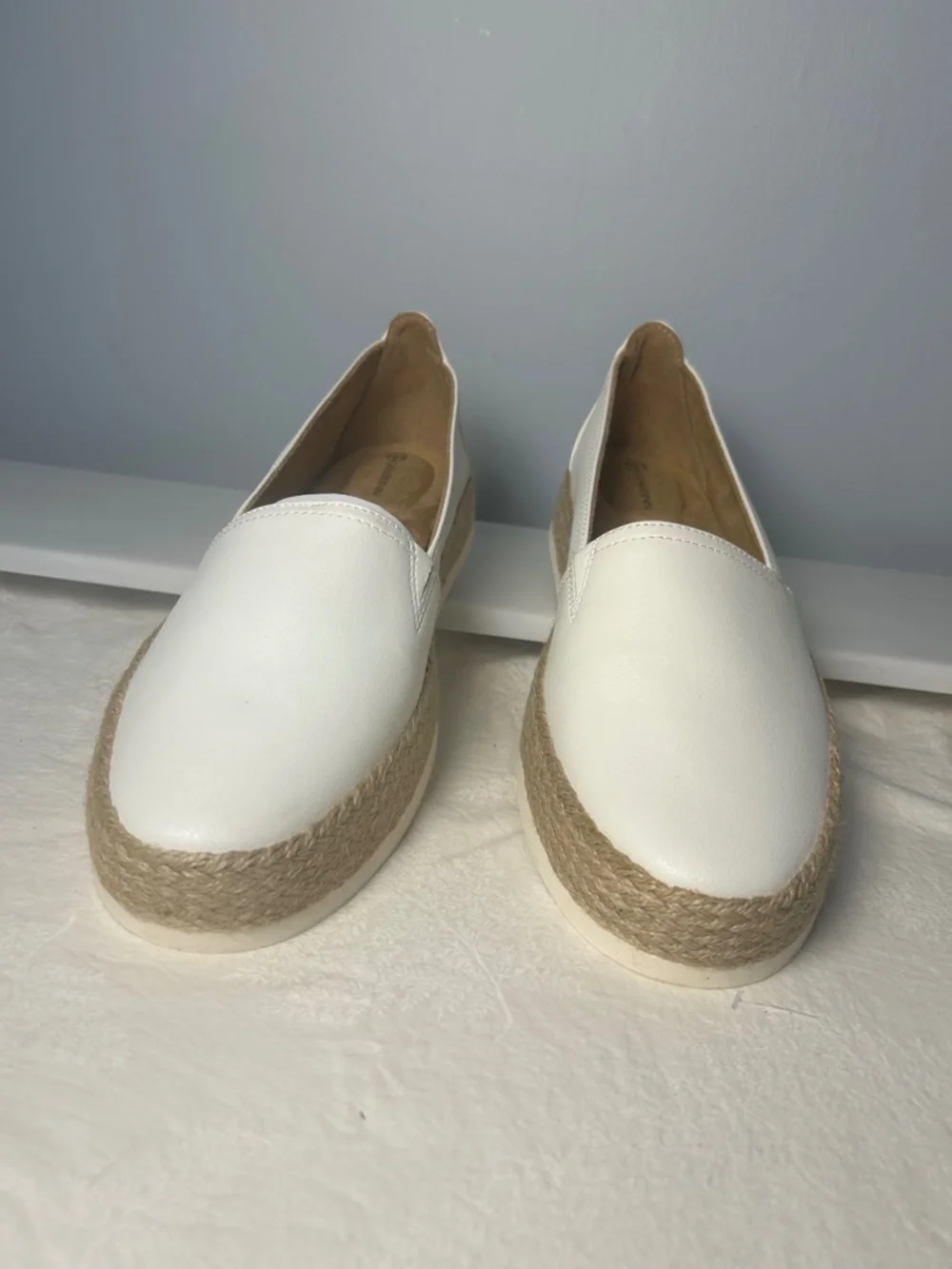 New Giani Bernini Women's Archerr Slip-On Espadrilles White Size 10